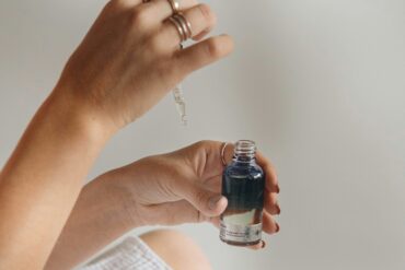 Sculpting Face Massage: The Natural Art of Facial Rejuvenation